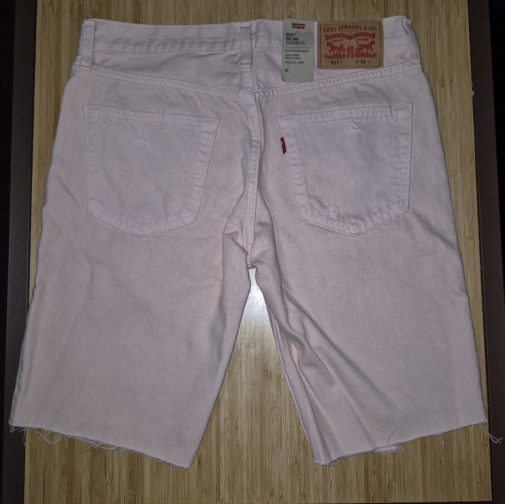 Men's Levi's 511 Slim Distressed Pink Shorts Size 31 NWT